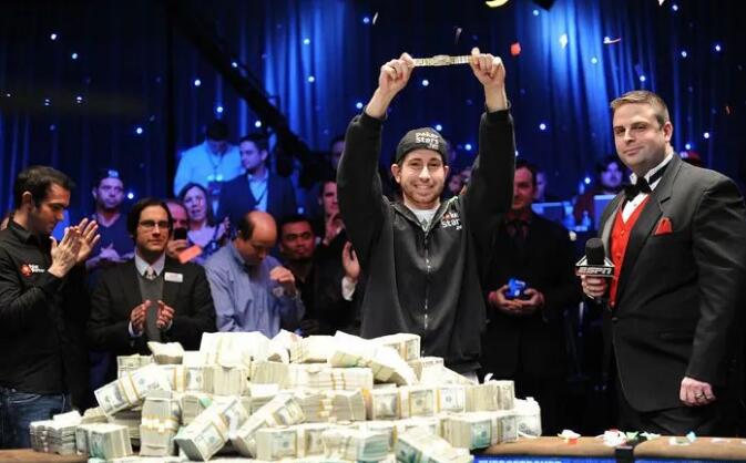 话题 | WSOP冠军Duhamel与加拿大税务局180万美元的纷争