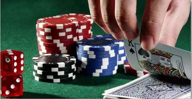 【PokerStars】2021CPG三亚总决赛 | 主赛B组突破千人，其中437人顺利进入下一轮！
